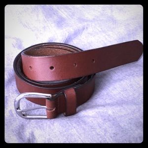 GAP Brown Cow’s Leather Belt